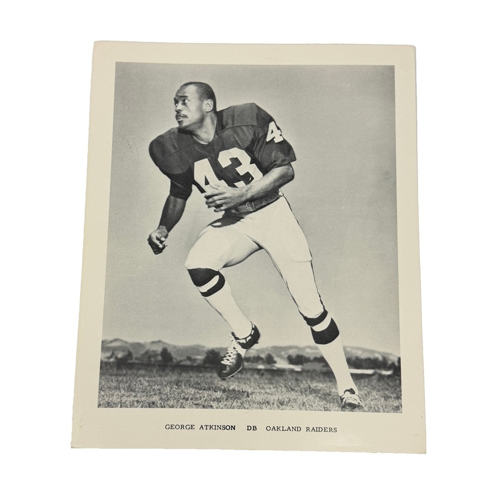 Vintage 1969 George Atkinson Photo Oakland Raiders Team Issue Print 8x10